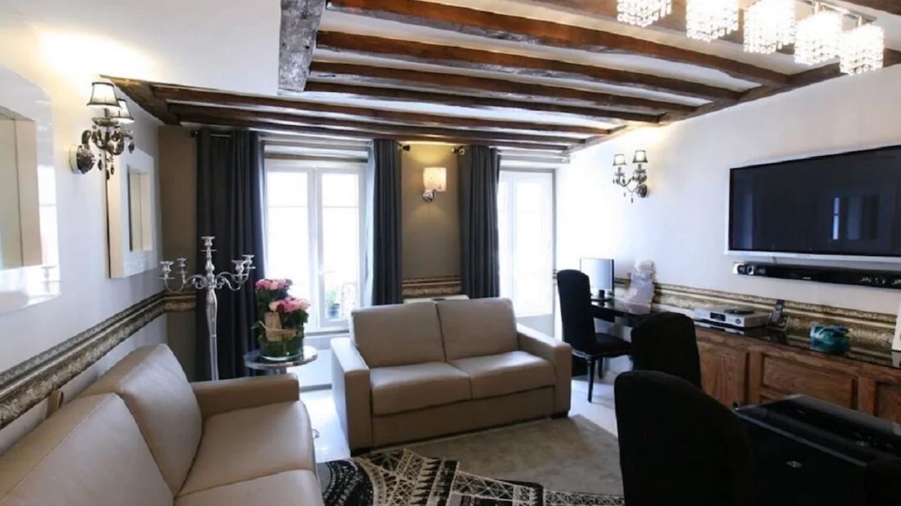Photo of Livingroom in Quartier du Gros-Caillou