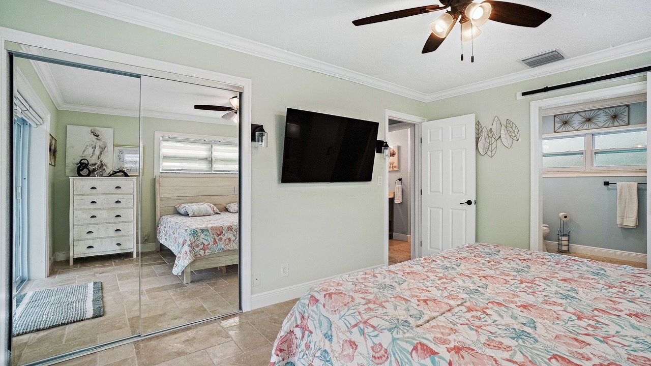 Photo of Bedroom in Riviera Bay