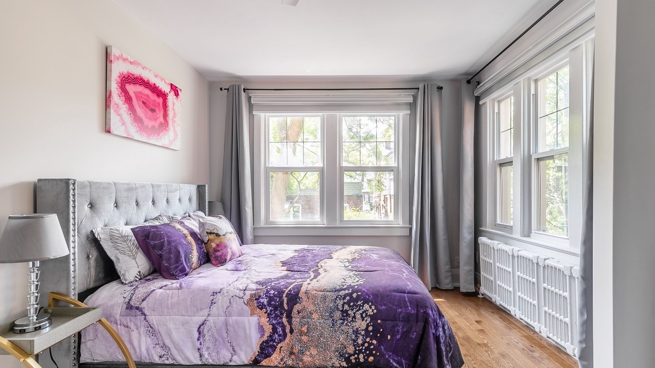 Photo of Bedroom in Humewood-Cedarvale