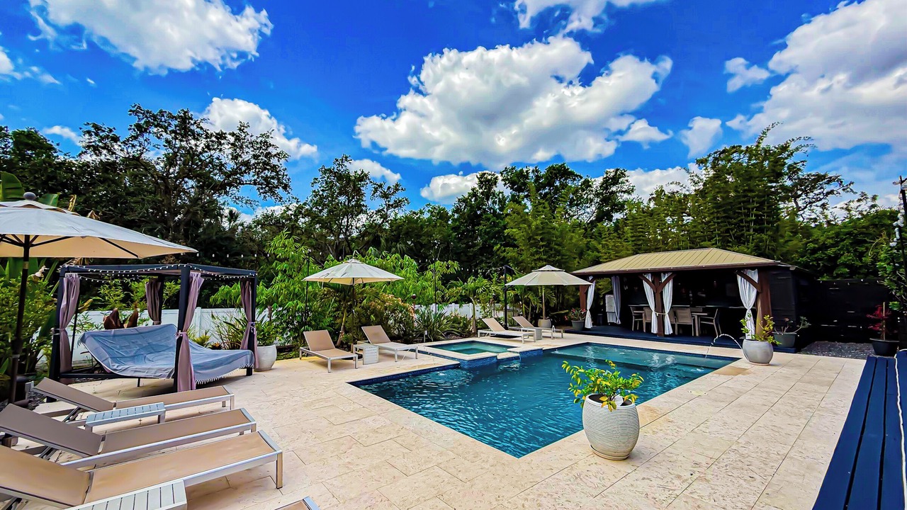 Photo of Outdoor in Greater Palm River Point CDC