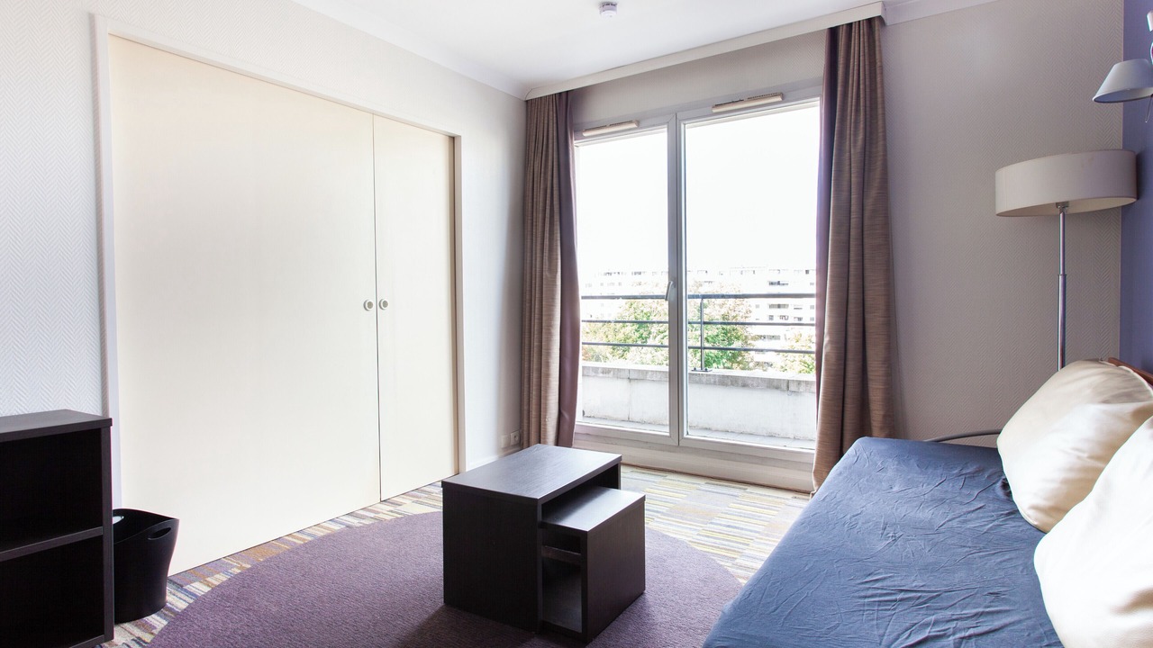 Photo of Bedroom in Combat