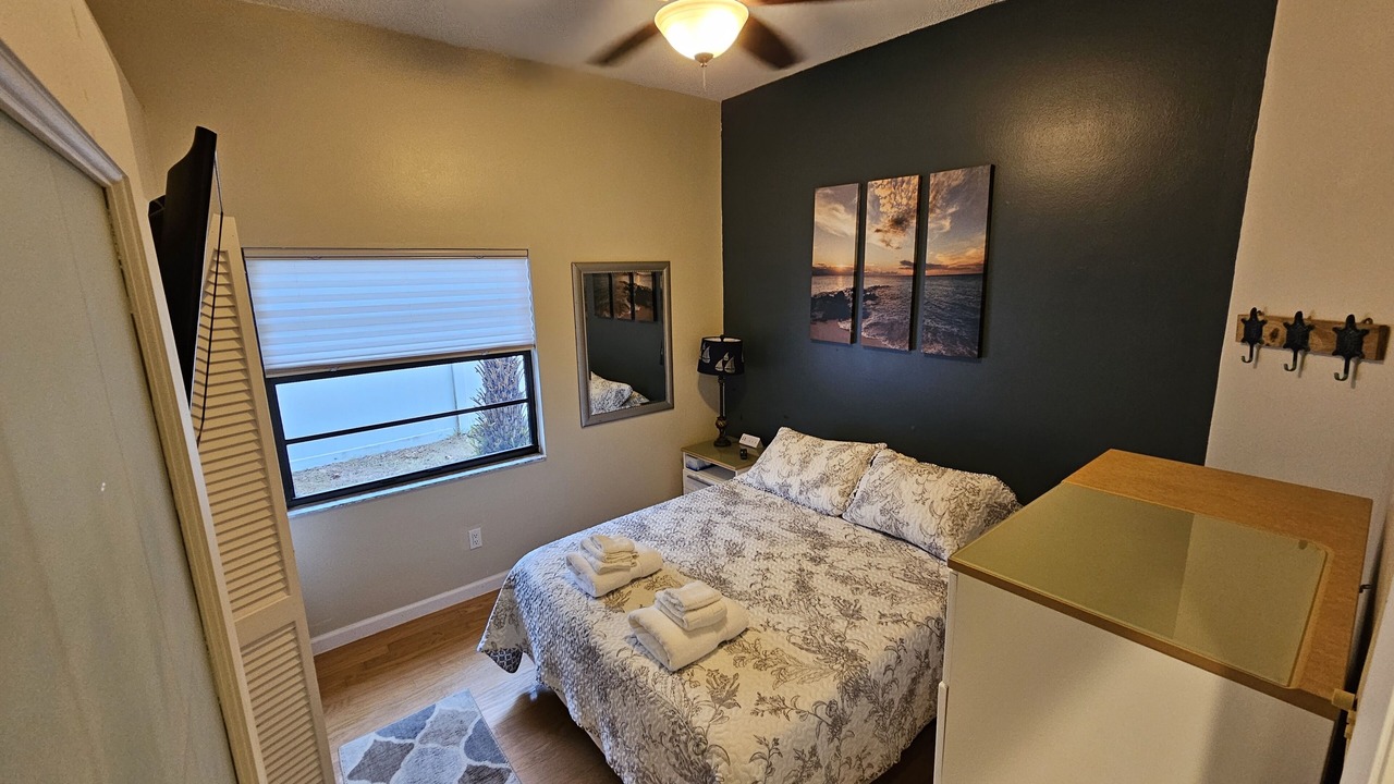 Photo of Bedroom in Boyette Springs