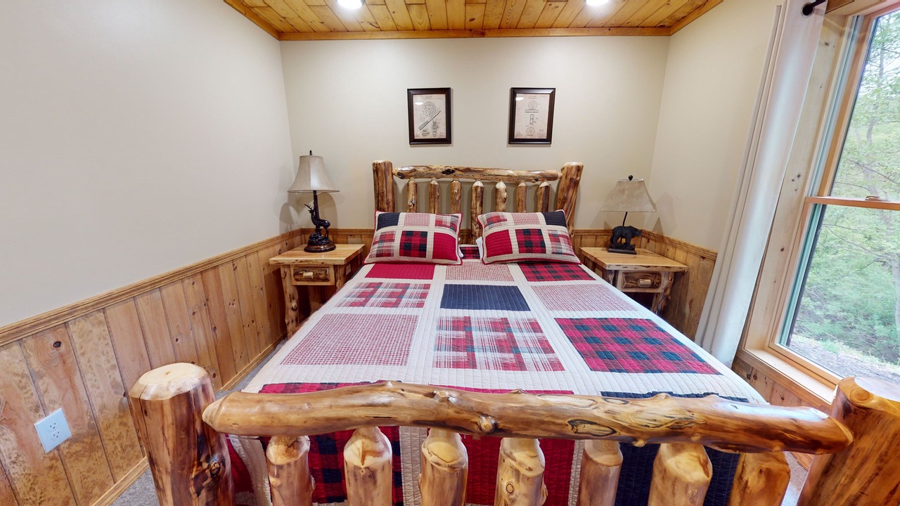 Photo of Bedroom in Gaines
