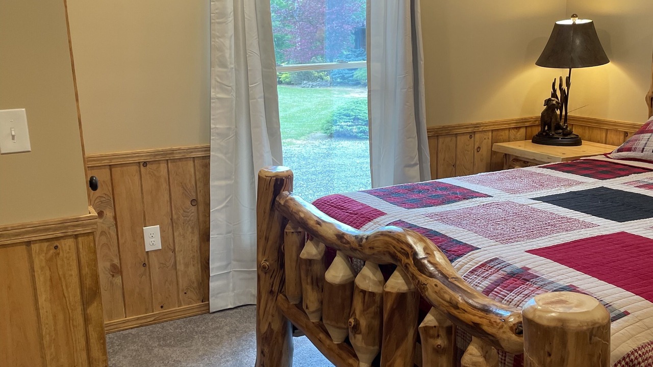 Photo of Bedroom in Gaines
