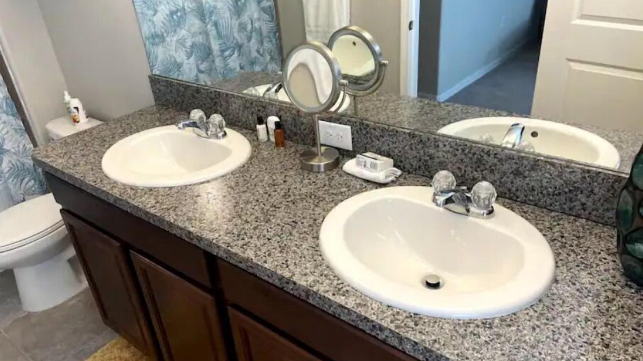 Photo of Bathroom in Riverview