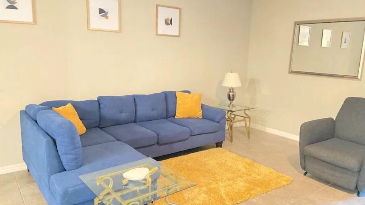 Photo of Livingroom in Riverview