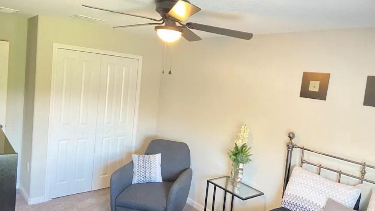 Photo of Bedroom in Riverview