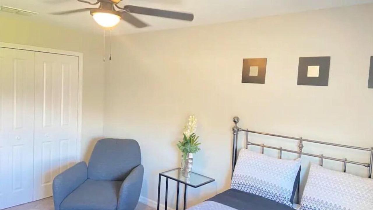 Photo of Bedroom in Riverview