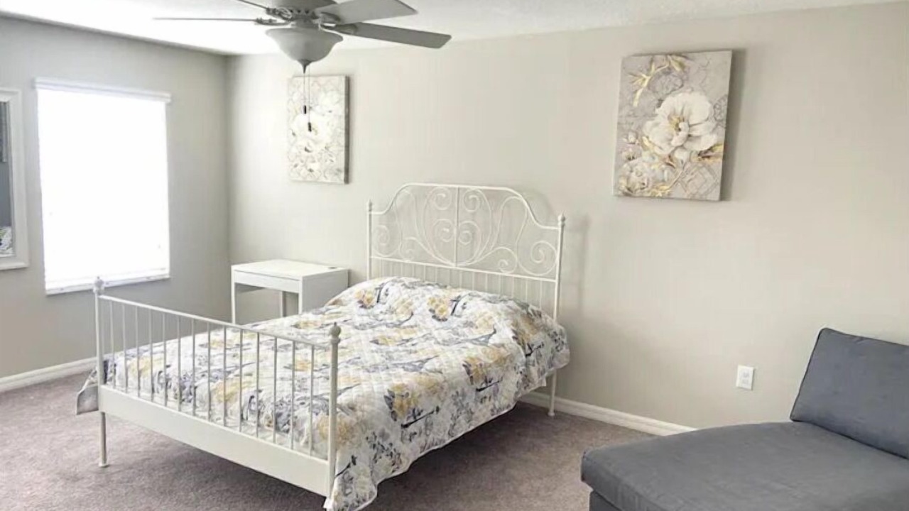 Photo of Bedroom in Riverview