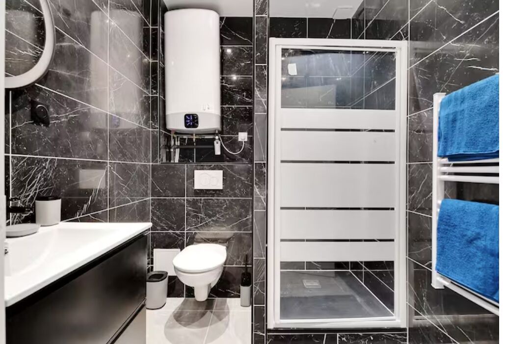 Photo of Bathroom in Saint-Denis