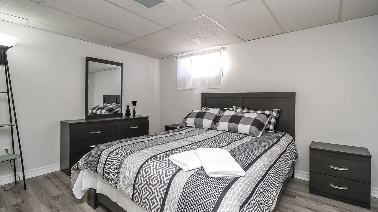 Photo of Bedroom in Oro-Medonte