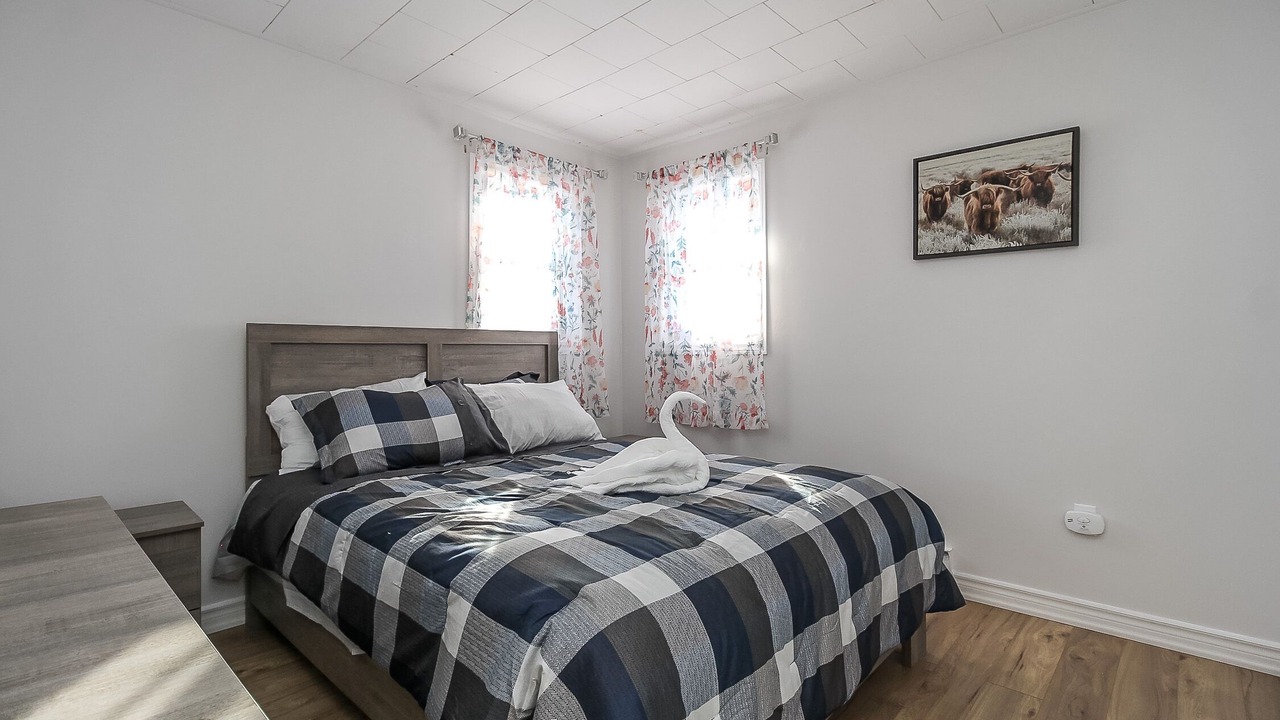 Photo of Bedroom in Oro-Medonte