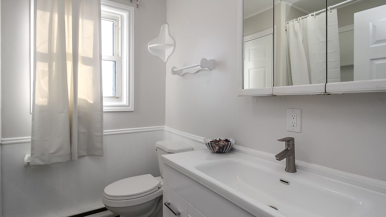 Photo of Bathroom in Oro-Medonte