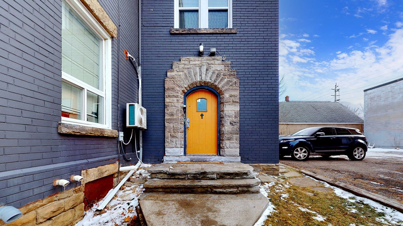Photo of Outdoor in Brampton