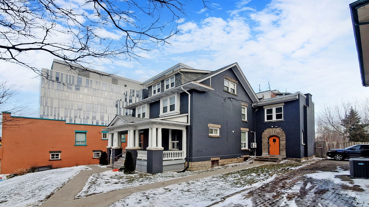 Photo of Outdoor in Brampton