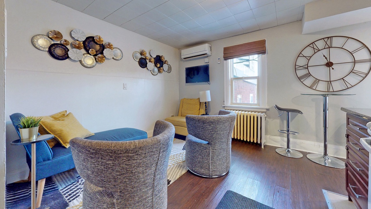 Photo of Livingroom in Brampton