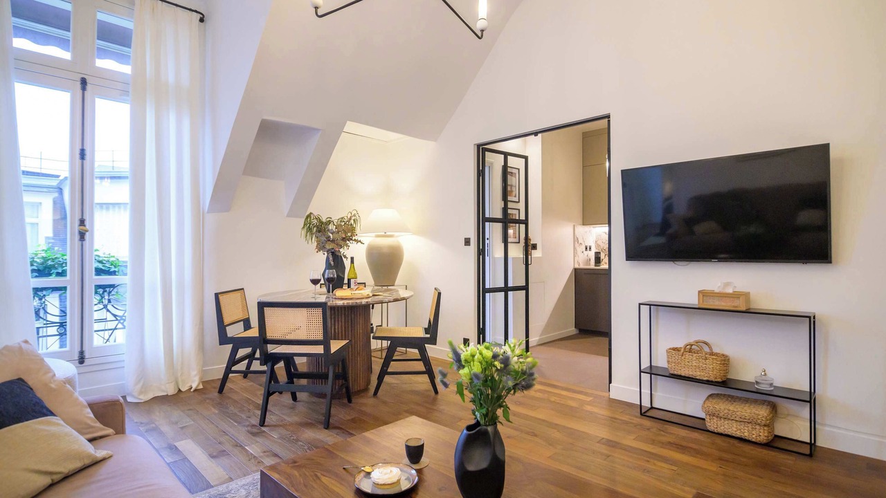 Photo of Livingroom in Faubourg-du-Roule