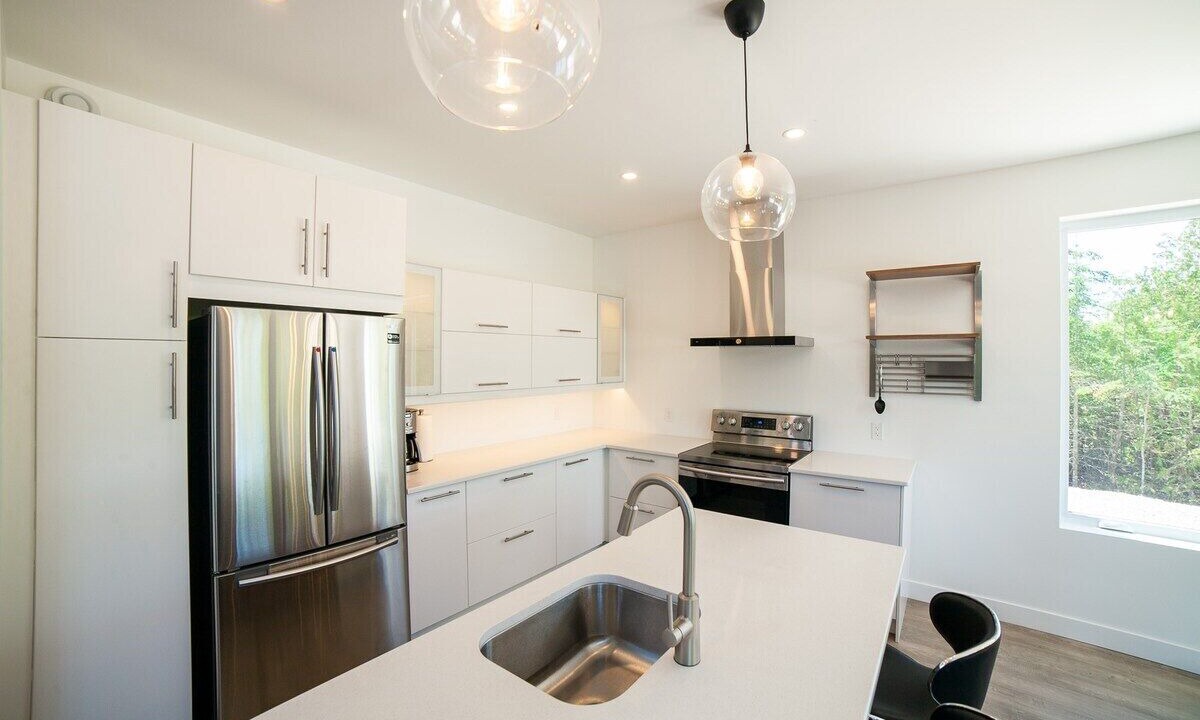 Photo of Kitchen in Northern Bruce Peninsula