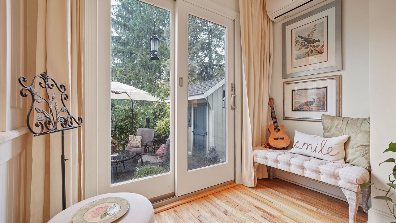 Photo of Livingroom in Warwick