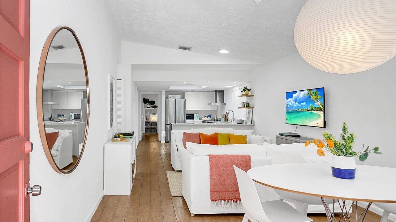 Photo of Livingroom in Fairvilla