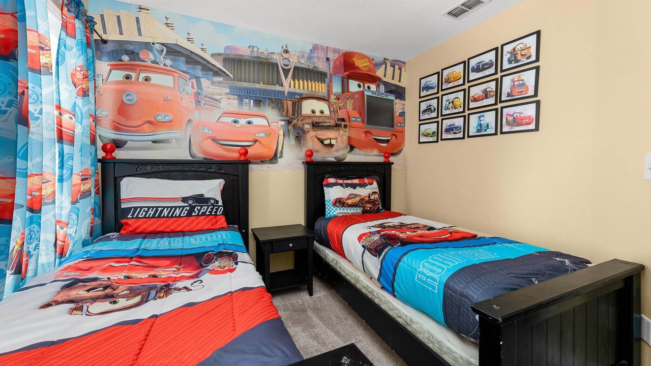 Photo of Bedroom in Sandy Ridge