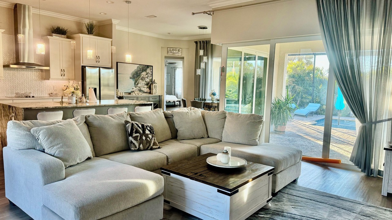 Photo of Livingroom in Port Charlotte
