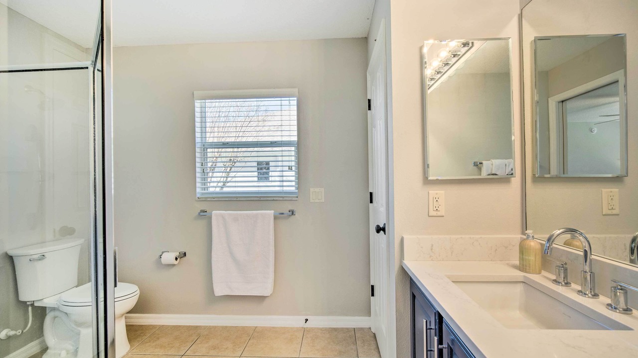 Photo of Bathroom in Winifred