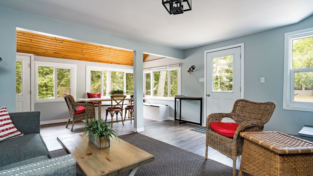 Photo of Livingroom in Sauble Beach