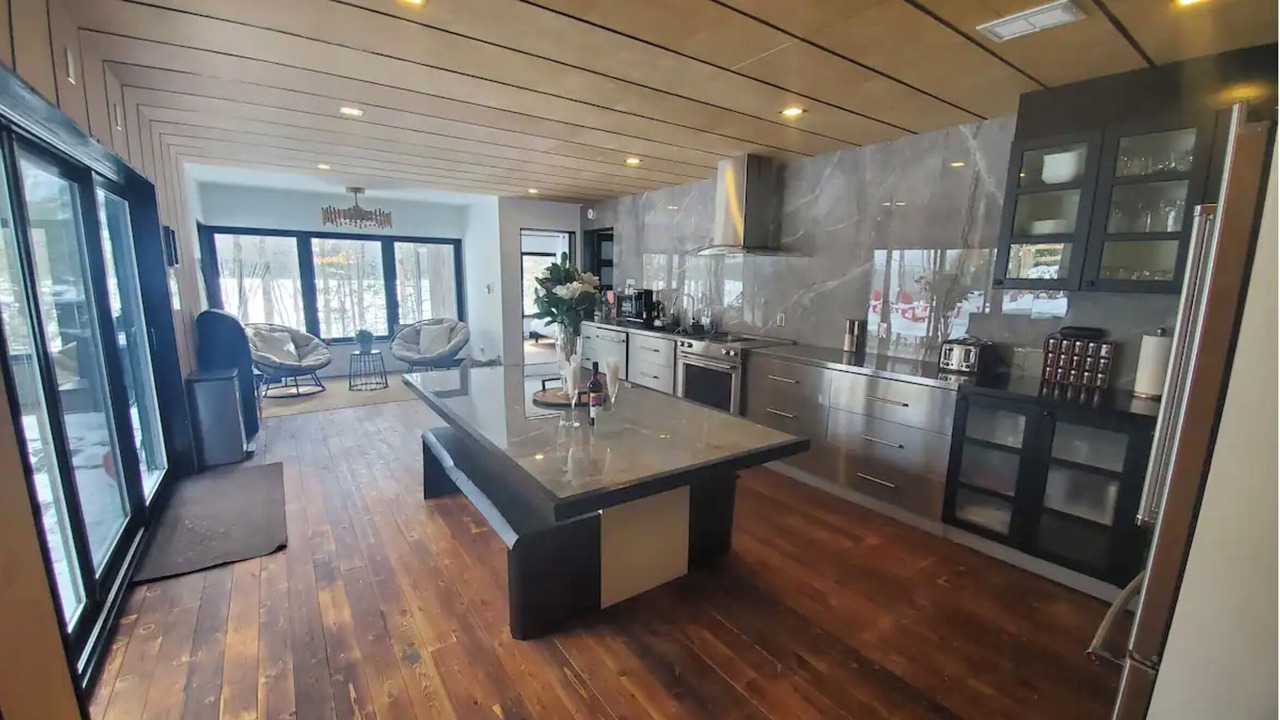 Photo of Kitchen in Baysville