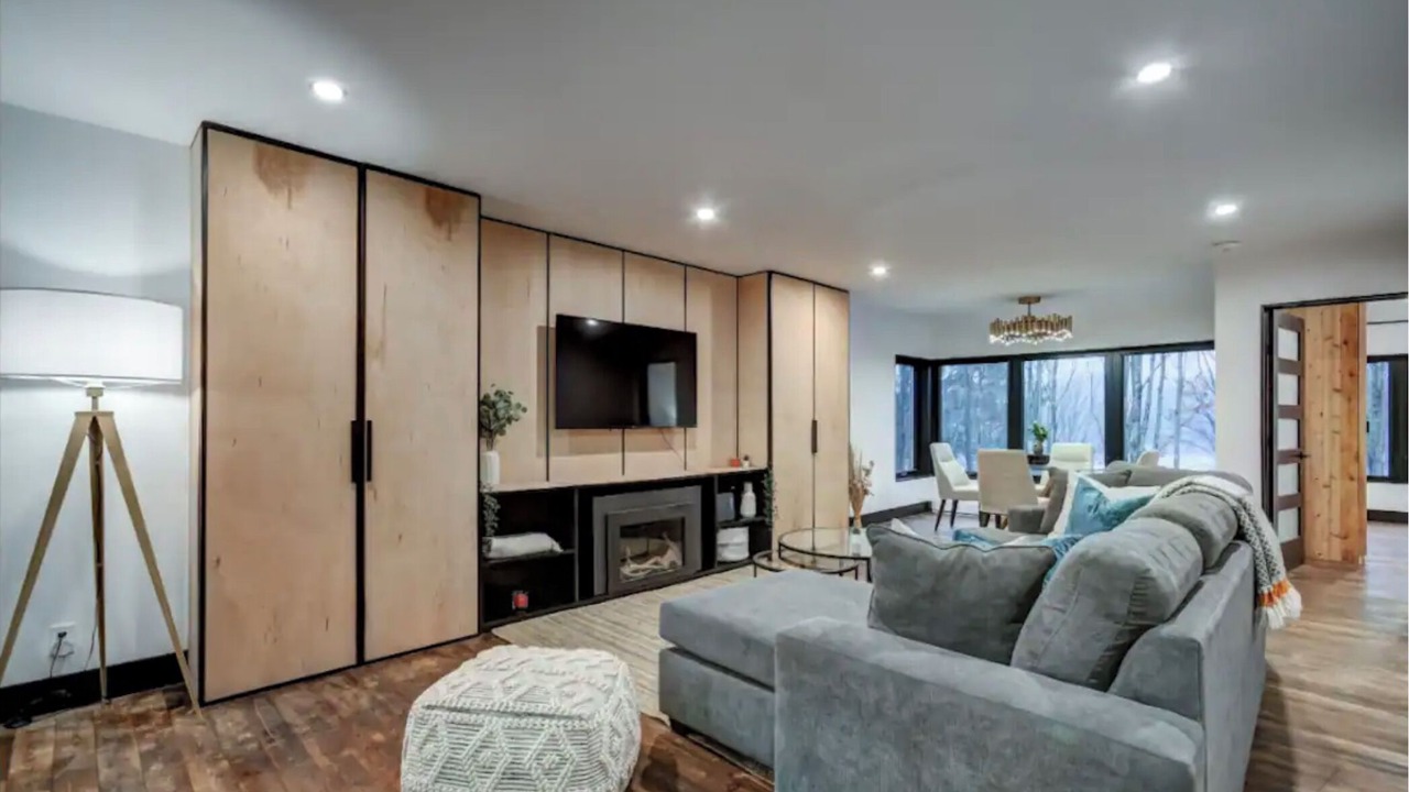 Photo of Livingroom in Baysville