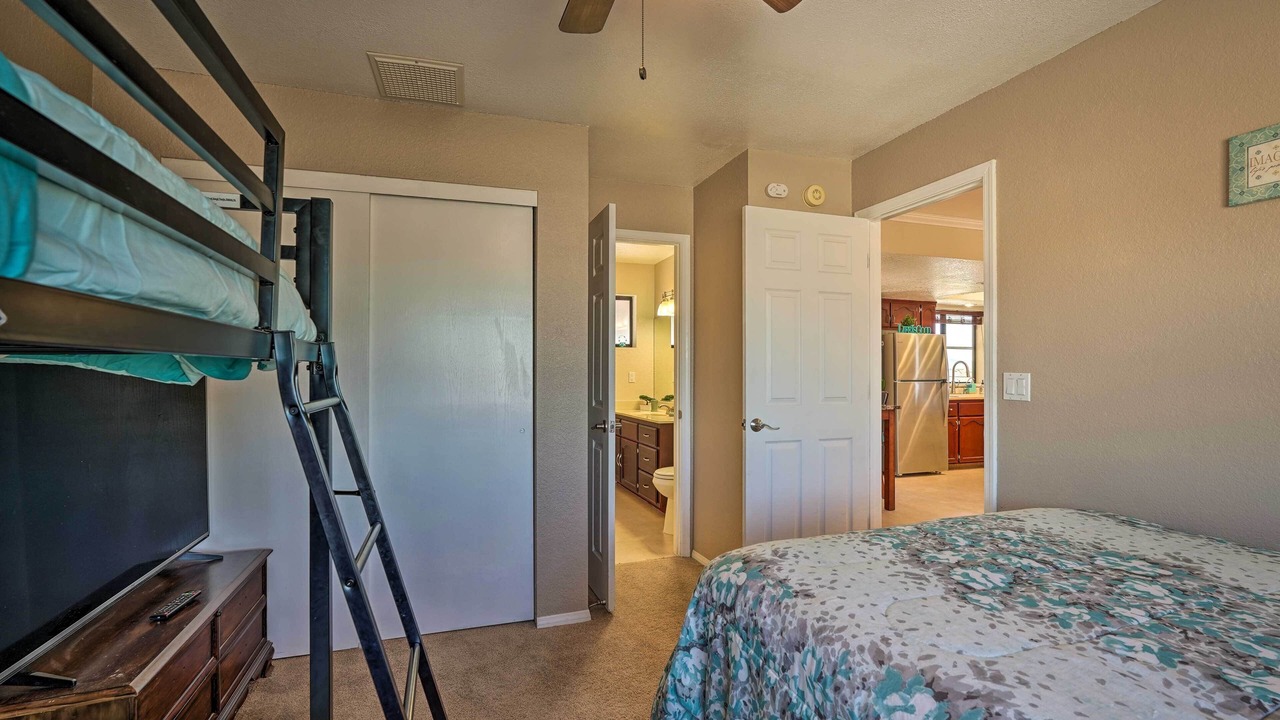 Photo of Bedroom in Lake Havasu City