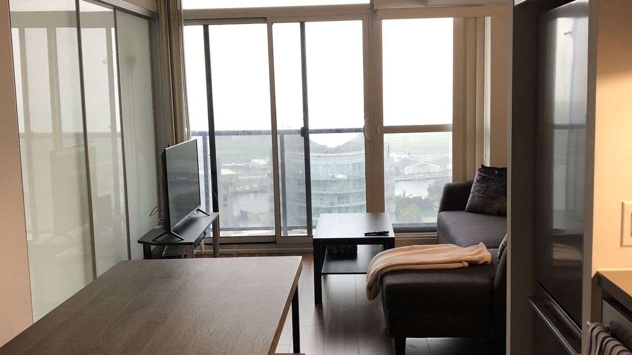 Photo of Livingroom in Fort York
