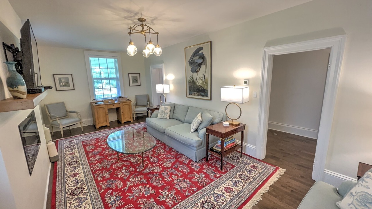 Photo of Livingroom in Drummond-North Elmsley