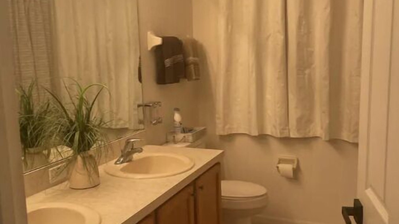 Photo of Bathroom in Poinciana