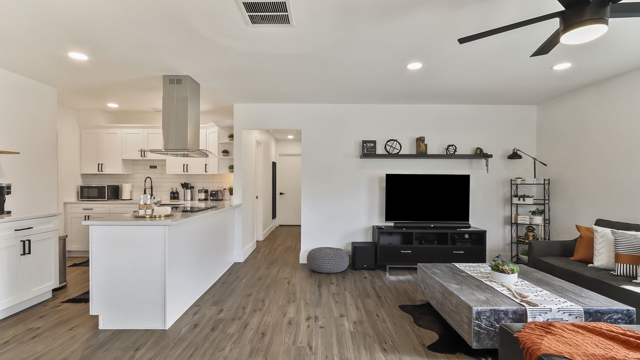 Photo of Kitchen in Port Tampa City