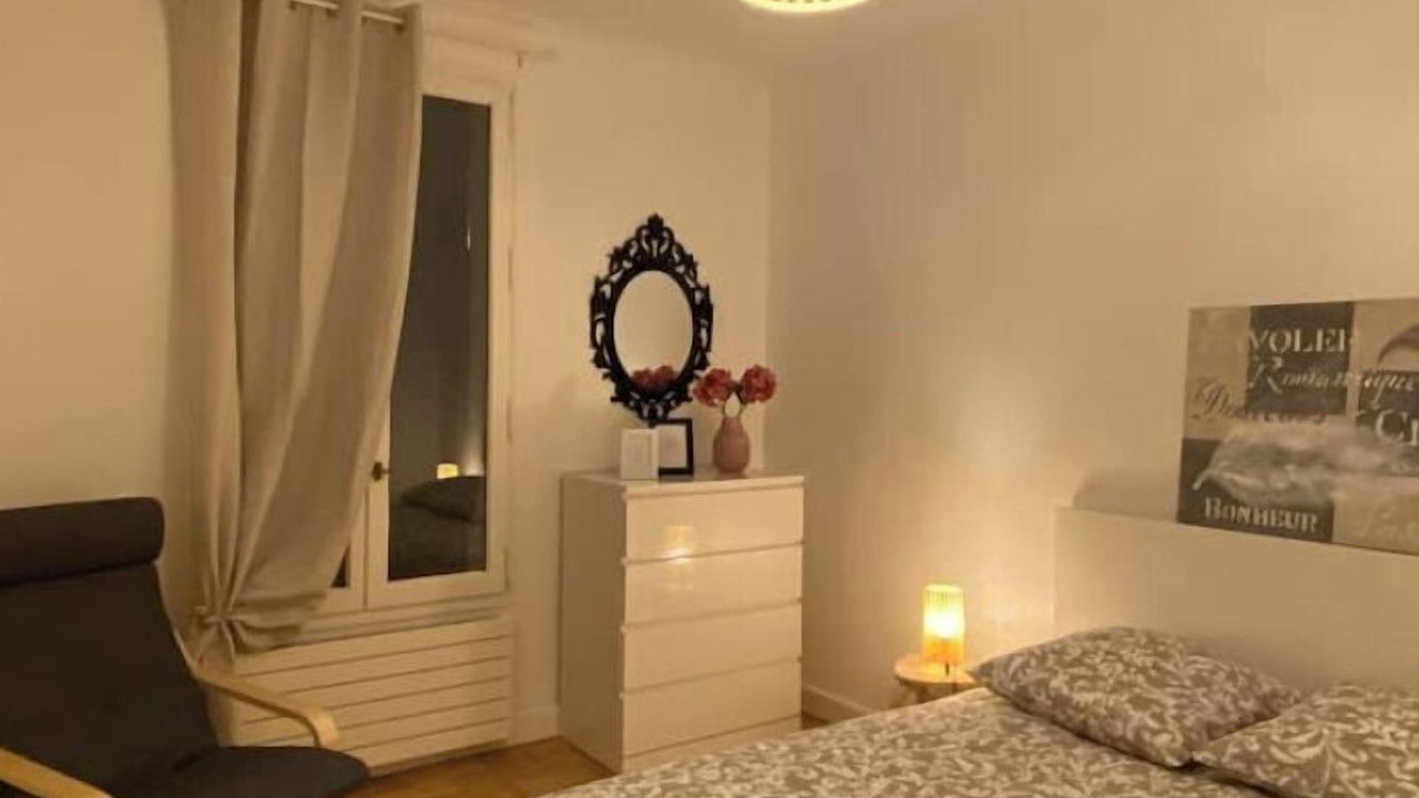 Photo of Bedroom in Plateau - Mont-Valerien