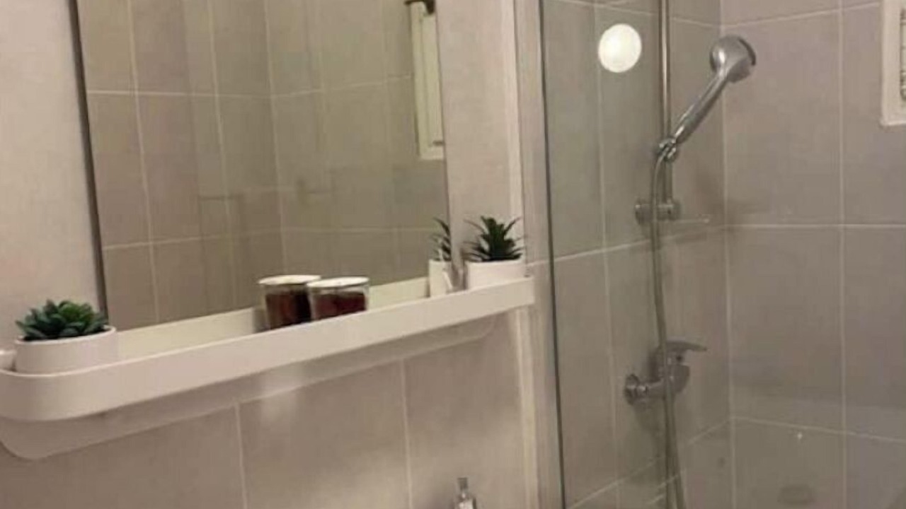 Photo of Bathroom in Plateau - Mont-Valerien