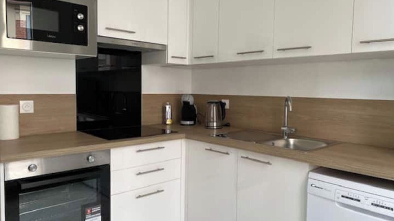 Photo of Kitchen in Plateau - Mont-Valerien