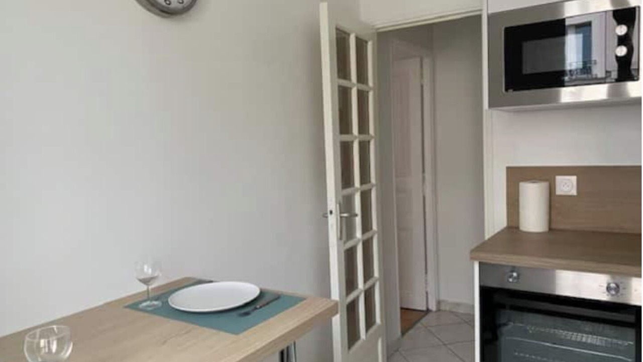 Photo of Kitchen in Plateau - Mont-Valerien