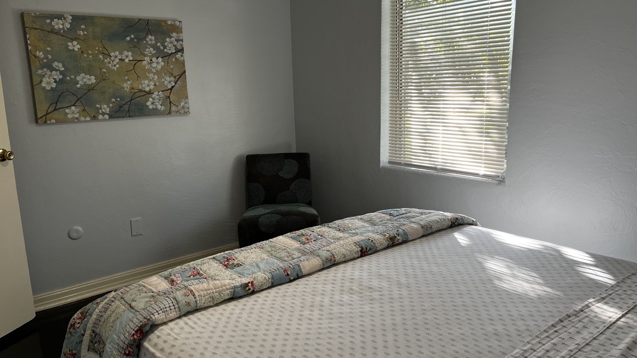 Photo of Bedroom in Dixieland