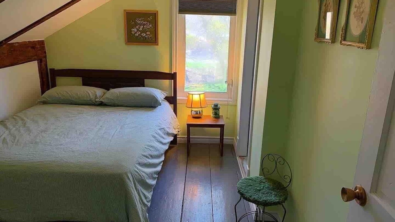 Photo of Bedroom in Adolphustown