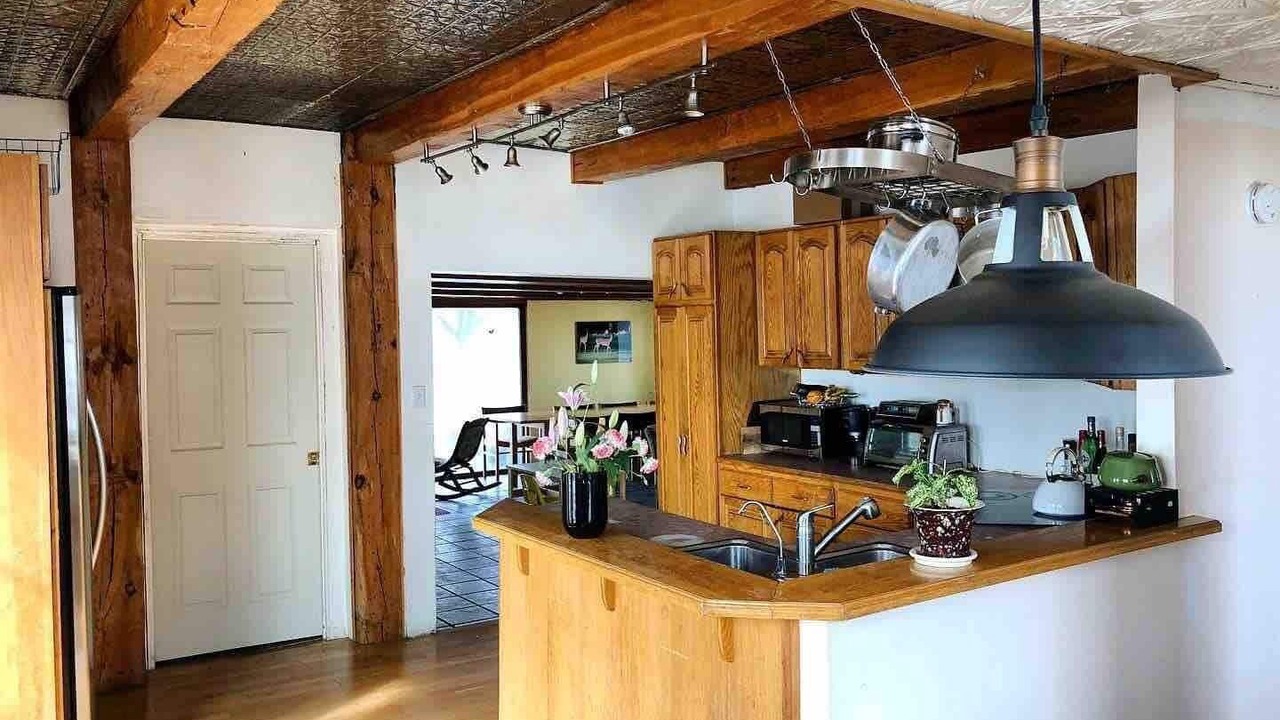 Photo of Kitchen in Adolphustown