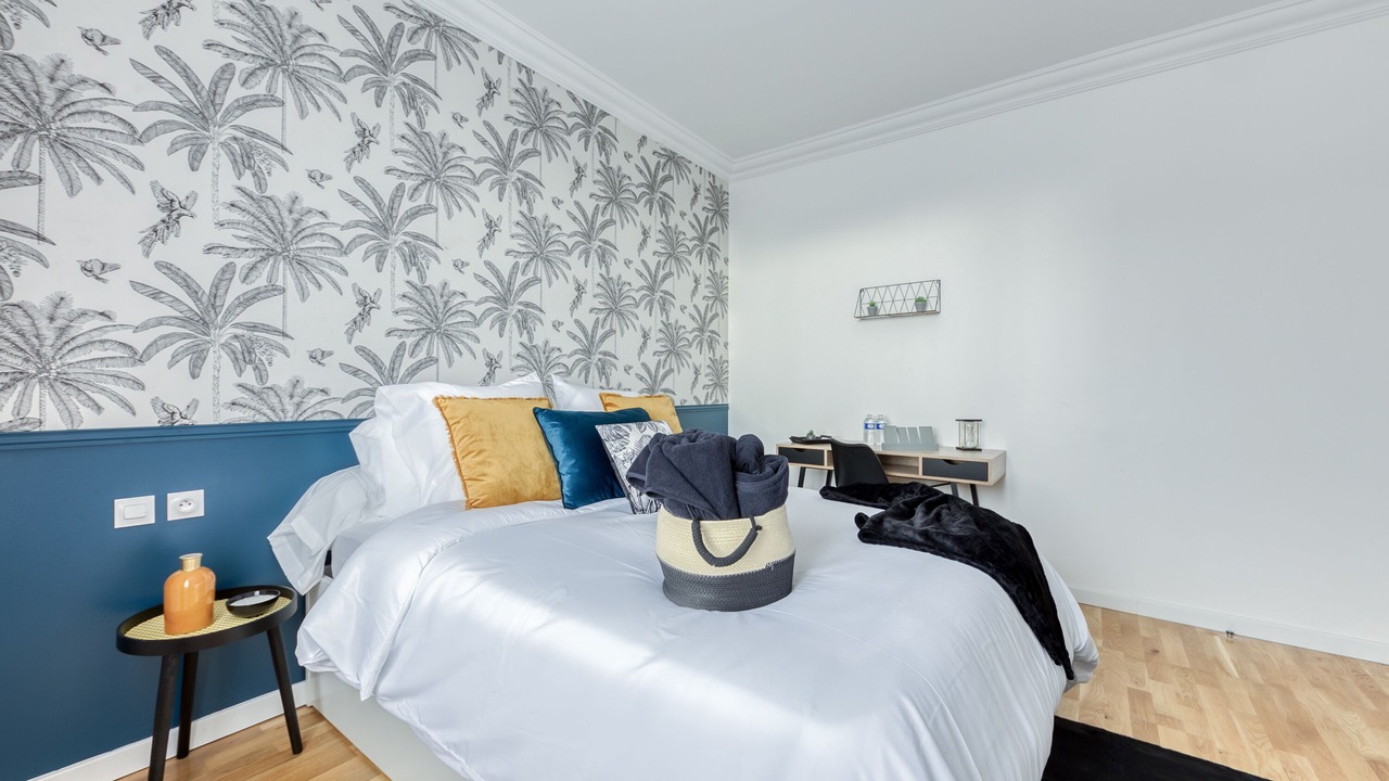 Photo of Bedroom in La Courneuve