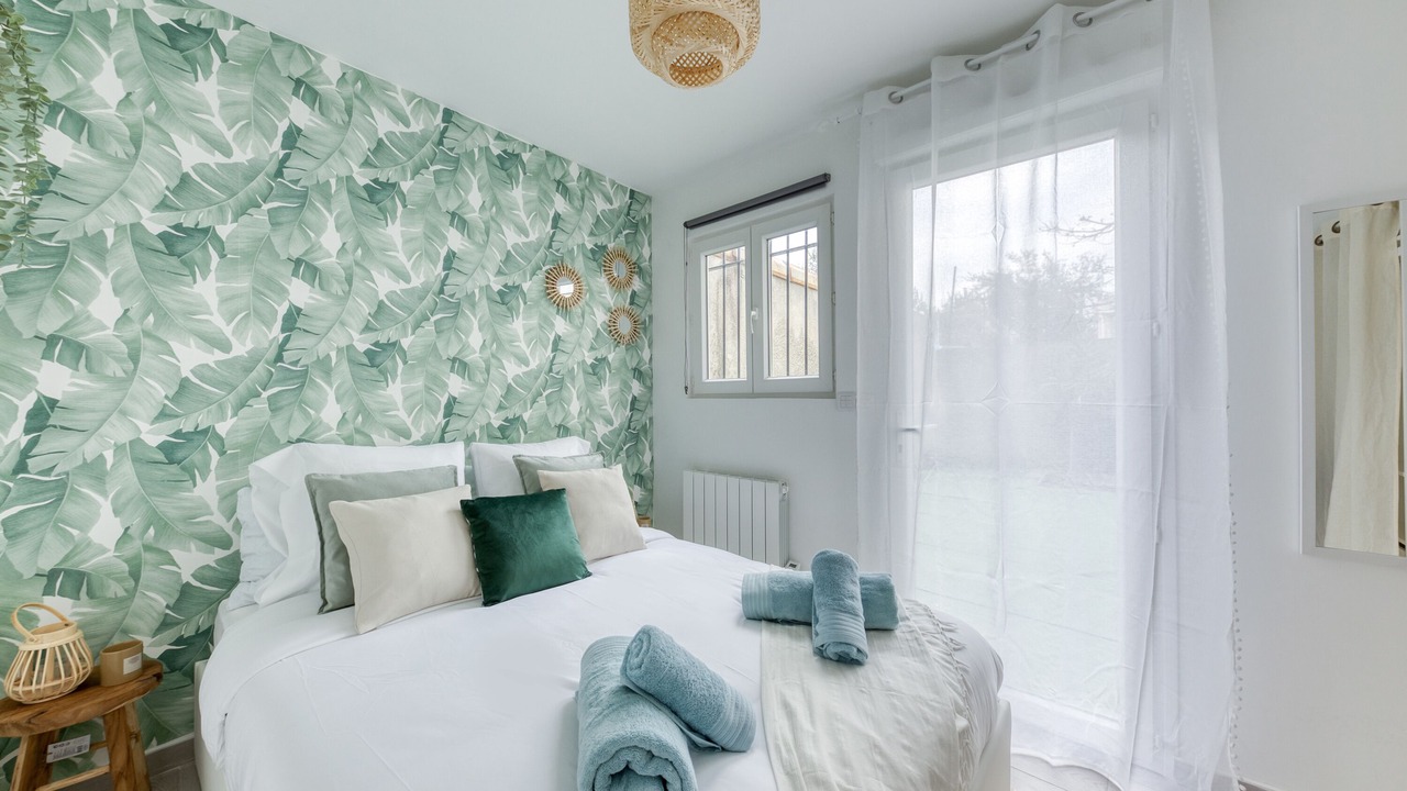 Photo of Bedroom in La Courneuve