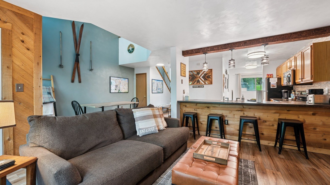Photo of Livingroom in Hidden Valley