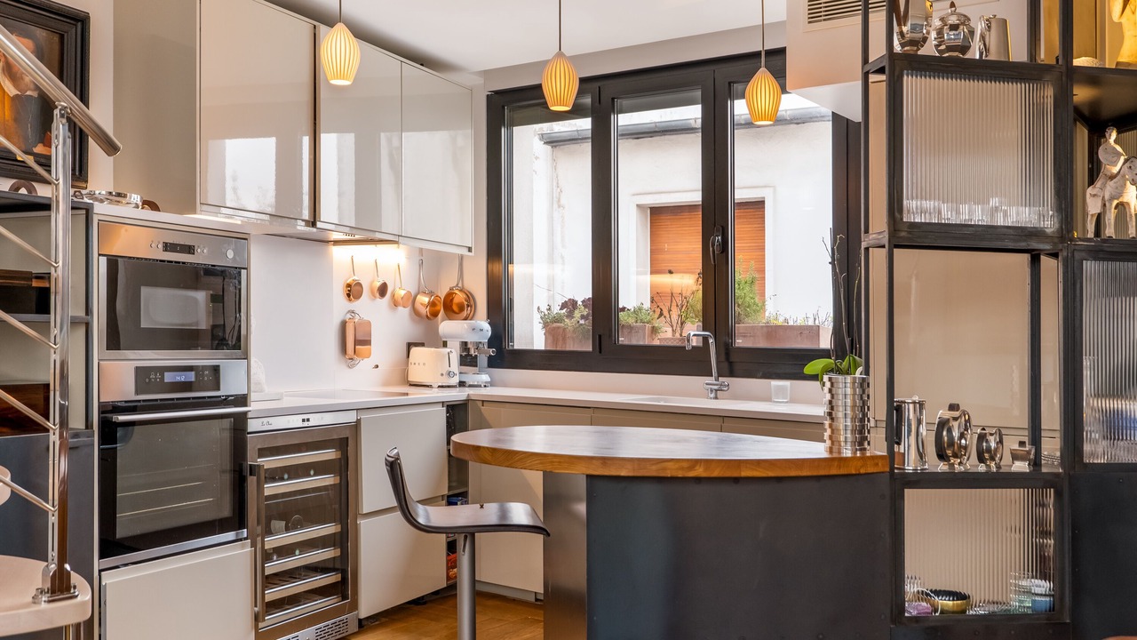 Photo of Kitchen in Combat