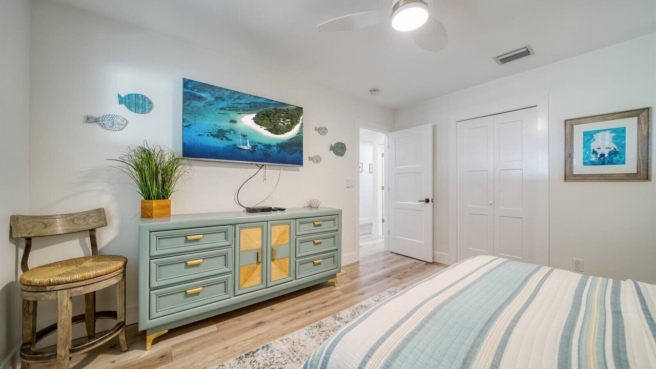 Photo of Bedroom in Redington Beach