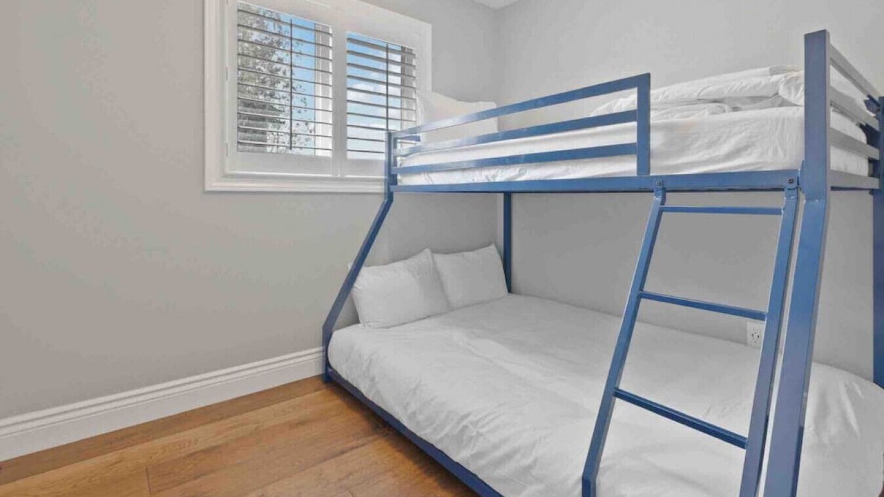 Photo of Bedroom in Port McNicoll