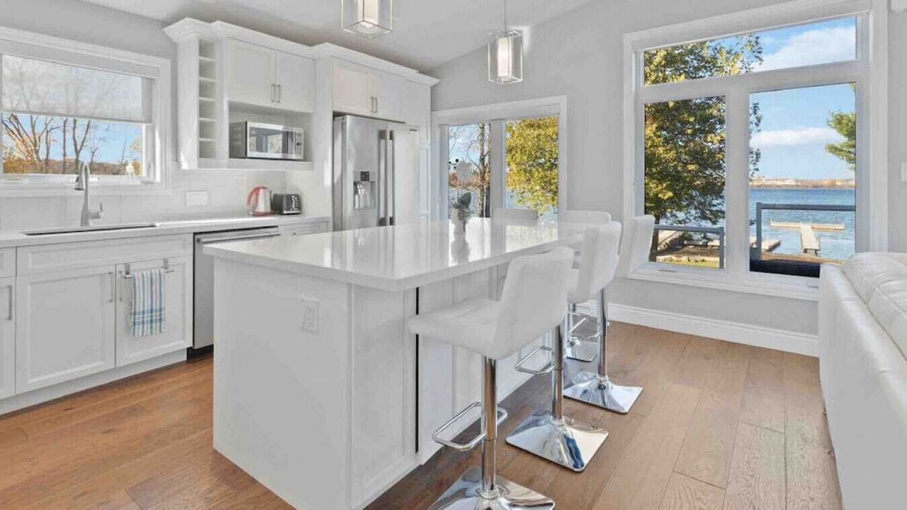 Photo of Kitchen in Port McNicoll