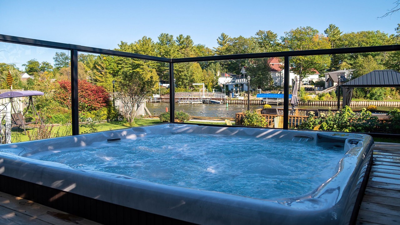 Photo of Patio Balcony in Wasaga Beach